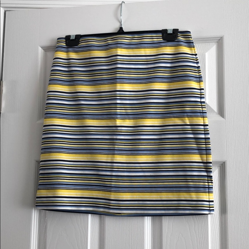 Ann Taylor Summer Stretch Pencil Skirt